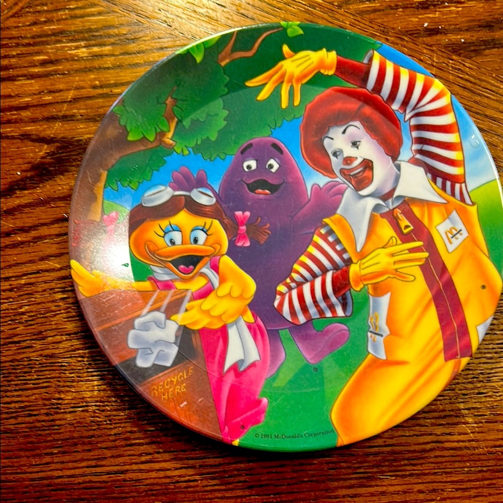 McDonald's Character Plate 1990s Has a few scratches , normal wear
